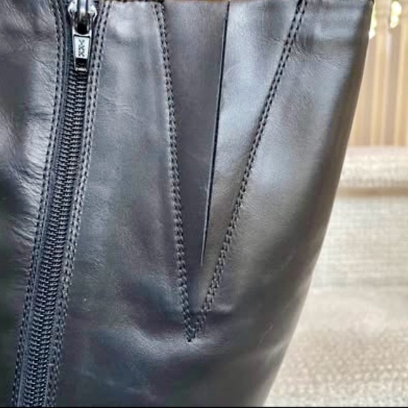 EUC David Tate 11W Black Leather 19” Calf Gusseted 3” Heel Boots Autumn Winter - Picture 9 of 9